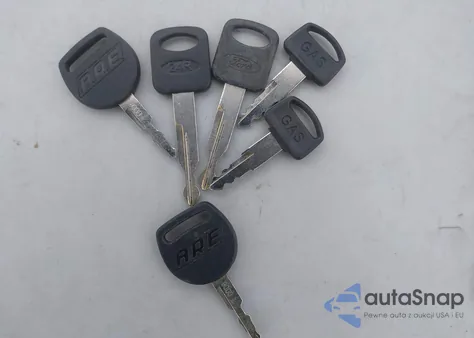 2004 Ford F-250 Lariat/Xl/Xlt из США, поврежденный, VIN 1FTNW21L04EB39935